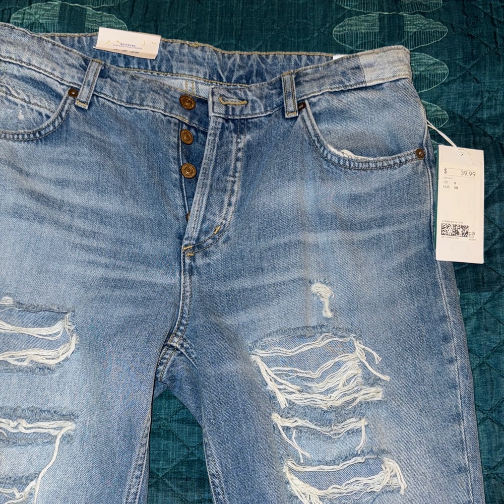H&M Light Blue Distressed Boyfriend Jeans